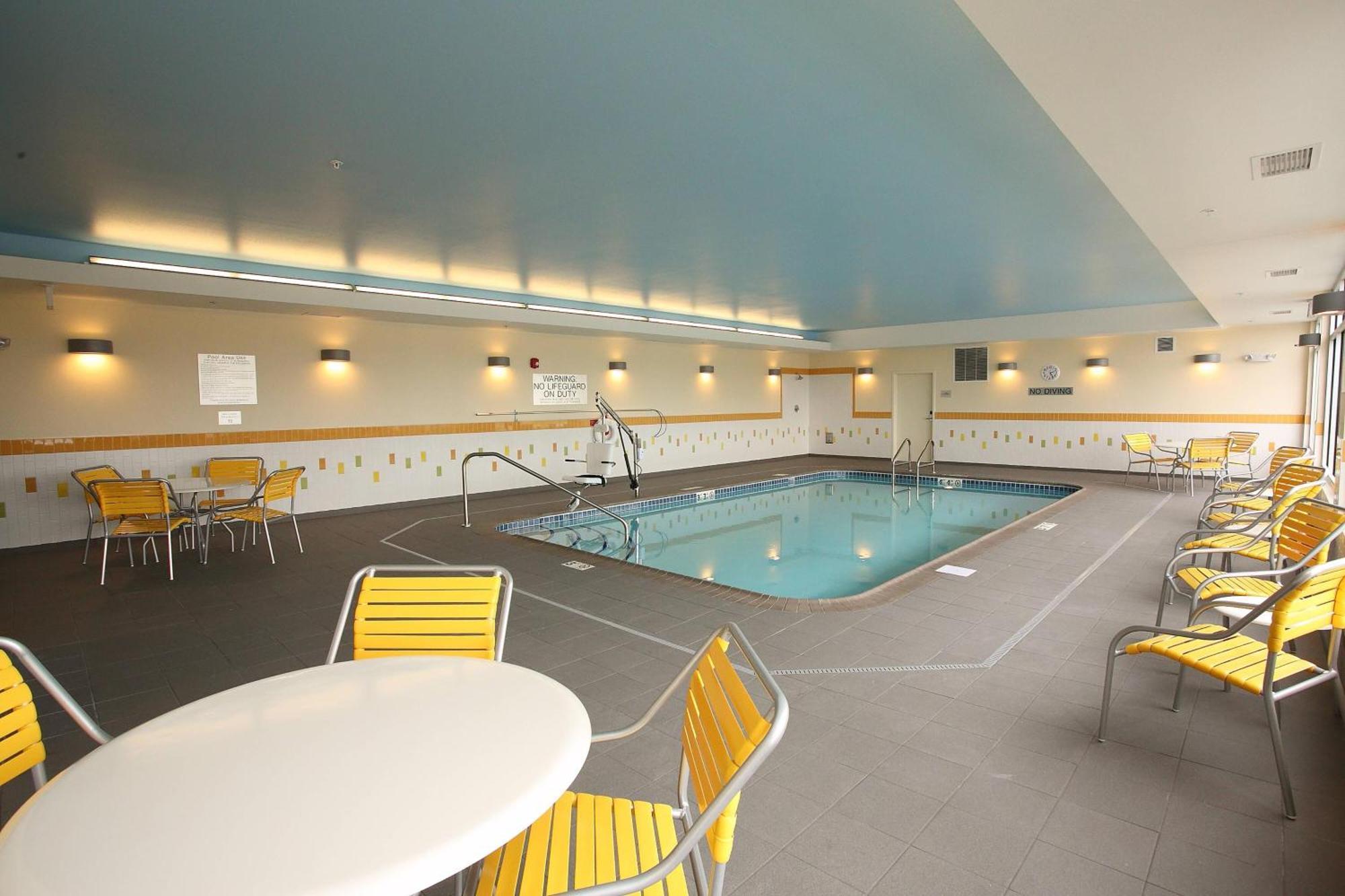 Fairfield Inn & Suites By Marriott East Grand Forks Ngoại thất bức ảnh