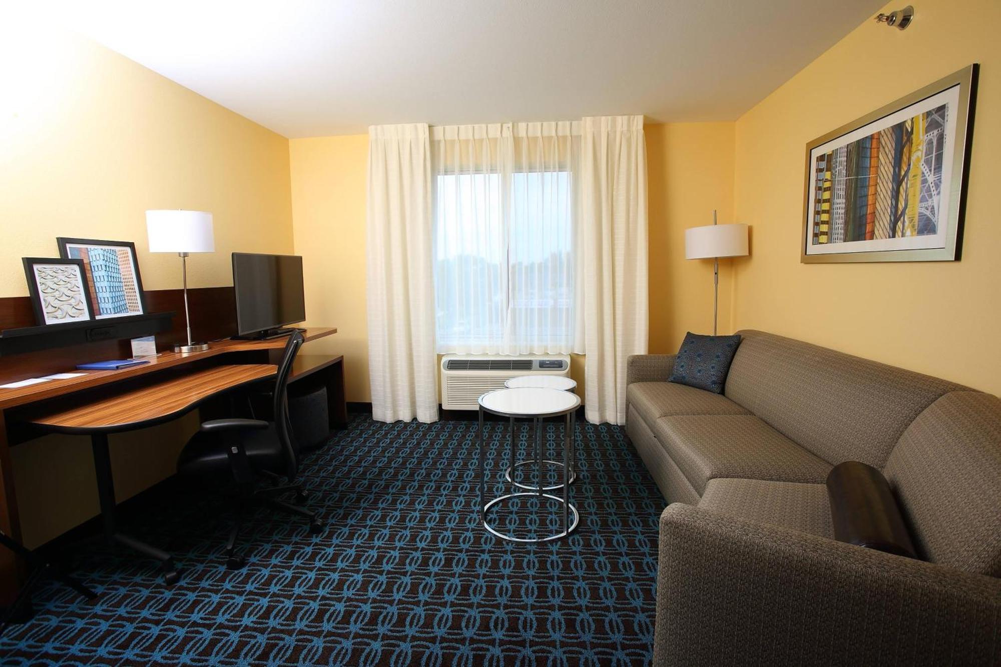 Fairfield Inn & Suites By Marriott East Grand Forks Ngoại thất bức ảnh