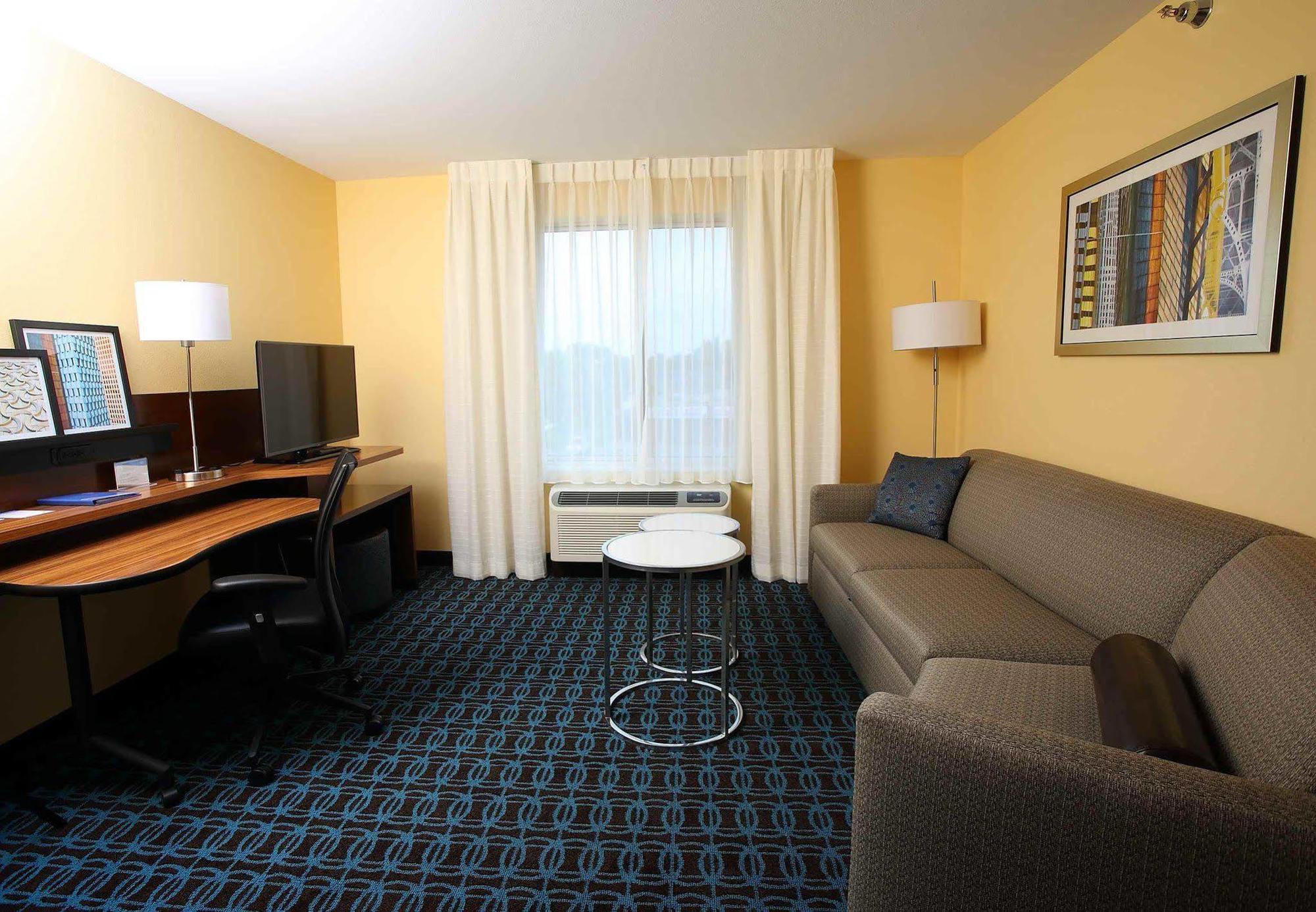 Fairfield Inn & Suites By Marriott East Grand Forks Ngoại thất bức ảnh